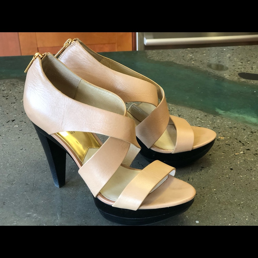 Michael Kors heel